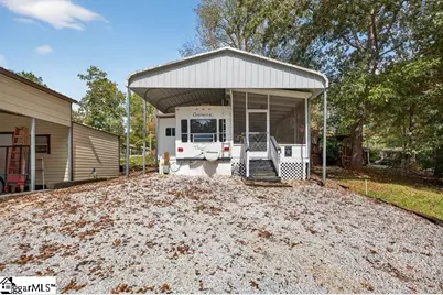 421 Newbury Circle, Westminster, SC 29693 - Photo 2