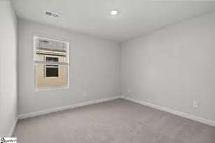 581 Cozy Blf Rd, Spartanburg, SC 29301 - Photo 16