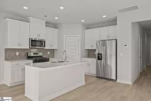 585 Cozy Blf Rd, Spartanburg, SC 29301 - Photo 8