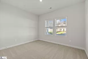 585 Cozy Blf Rd, Spartanburg, SC 29301 - Photo 12