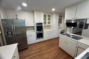 434 Henderson Rd, Greenville, SC 29607 - Photo 12