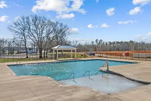 415 Crestcreek Dr, Anderson, SC 29621 - Photo 10