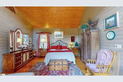 2111 Moorefield Memorial Highway, Pickens, SC 29671 - Photo 18