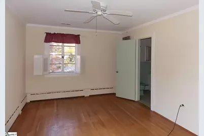 905 E Greenville Street, Anderson, SC 29621 - Photo 18