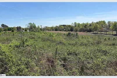 194-D Half Moon Road, Wellford, SC 29385 - Photo 1