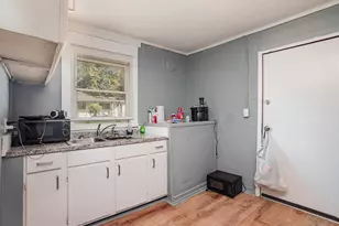 17 Bridwell Ave, Greenville, SC 29607 - Photo 8