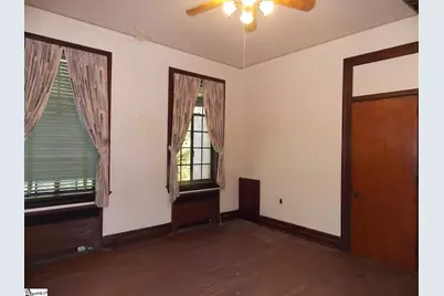 905B E Greenville Street, Anderson, SC 29621 - Photo 10