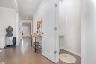 264 Double Crest Dr, Taylors, SC 29687 - Photo 4