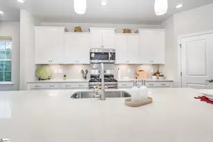 264 Double Crest Dr, Taylors, SC 29687 - Photo 14