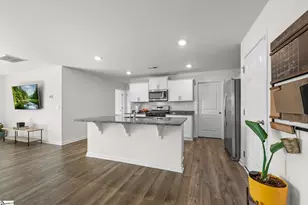 106 Mable Leaf Ln, Easley, SC 29640 - Photo 2