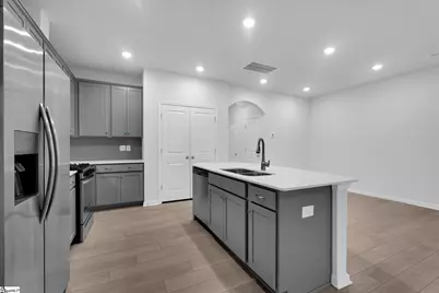 330 E Compass Way, Easley, SC 29640 - Photo 6