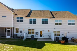 330 E Compass Wy, Easley, SC 29640 - Photo 24