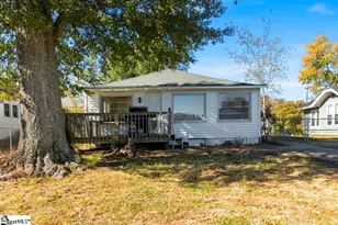 403 S Walnut St, Seneca, SC 29678 - Photo 8