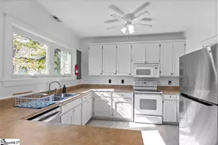 403 S Walnut St, Seneca, SC 29678 - Photo 22