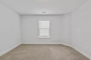 709 Silver Pines Ln, Duncan, SC 29334 - Photo 26