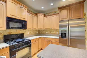 229 E Thistle Ln, Greenville, SC 29615 - Photo 10