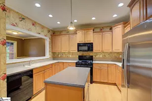 229 E Thistle Ln, Greenville, SC 29615 - Photo 12