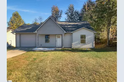 422 Mount Hood Drive, Inman, SC 29349 - Photo 1
