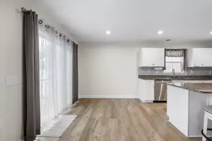 311 Stockland Trl, Fountain Inn, SC 29644 - Photo 2