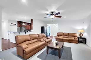 409 Crandall Dr, Greenville, SC 29607 - Photo 8