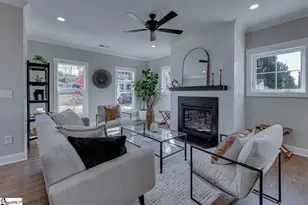 33 Endel St, Greenville, SC 29611 - Photo 4