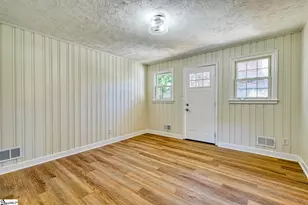 132 Walden Cir, Spartanburg, SC 29301 - Photo 10