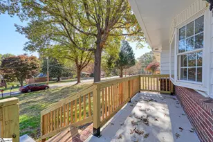 132 Walden Cir, Spartanburg, SC 29301 - Photo 4