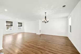 805 Danforth Dr, Greenville, SC 29617 - Photo 10