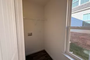 223 Kahlen Ct, Gantt, SC 29673 - Photo 6