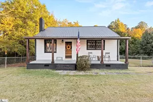 224 Syphrit Rd, Wellford, SC 29385 - Photo 2