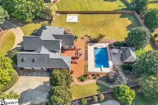 137 Clearcreek Dr, Boiling Springs, SC 29316 - Photo 2