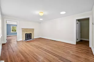 7 Long Forest Dr, Greenville, SC 29617 - Photo 4