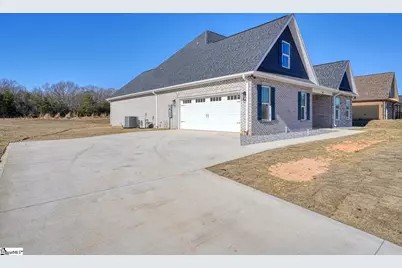 760 Ruby Golightly Drive, Inman, SC 29349 - Photo 4