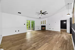 400 Hill Ln, Mauldin, SC 29662 - Photo 6