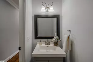 17 Sylvan Dr, Greenville, SC 29605 - Photo 14