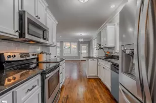 17 Sylvan Dr, Greenville, SC 29605 - Photo 8