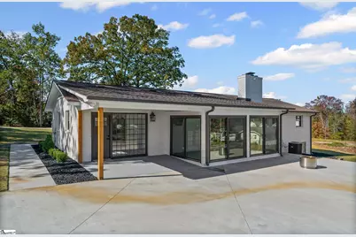 824 Cumberland Drive, Greer, SC 29651 - Photo 4