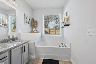 1422 Almaden St, Boiling Springs, SC 29316 - Photo 18