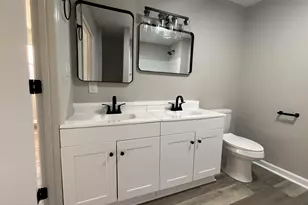 505 E Robinson St, Gaffney, SC 29340 - Photo 20