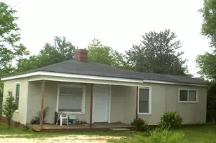 217 Hooker Ct, Laurens, SC 29360 - Photo 1