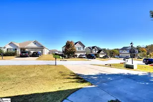 10 Harwick Ct, Easley, SC 29642 - Photo 36