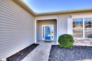 10 Harwick Ct, Easley, SC 29642 - Photo 2