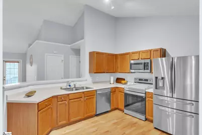 323 E Rustling Leaves Lane, Roebuck, SC 29376 - Photo 8