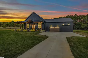 515 Mountain View Rd, Williamston, SC 29697 - Photo 32