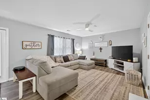 307 Long Grove Ln, Greer, SC 29650 - Photo 8