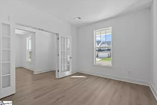 210 Summerall Ln, Seneca, SC 29678 - Photo 4