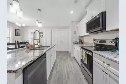 17 Pamela Drive, Greenville, SC 29611 - Photo 8