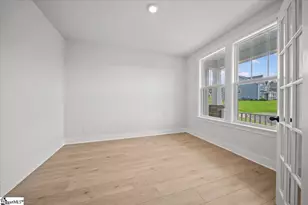 812 Lonsdale Ct, Woodruff, SC 29388 - Photo 4