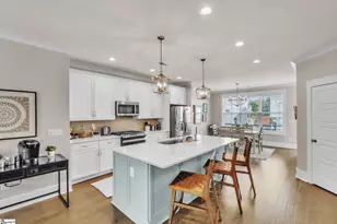 13 Keat Ave, Greenville, SC 29601 - Photo 6