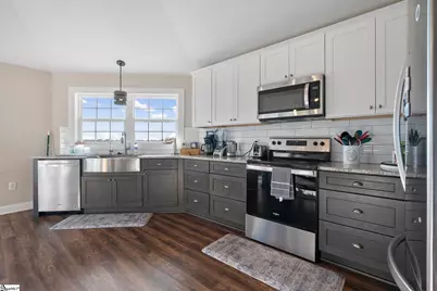 1010 Wall Circle, Chesnee, SC 29323 - Photo 8